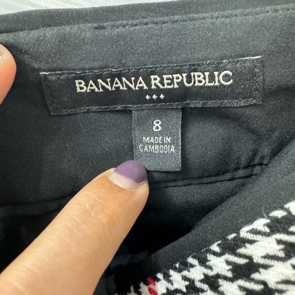 Banana Republic NWOT houndstooth skirt - Picture 5 of 6